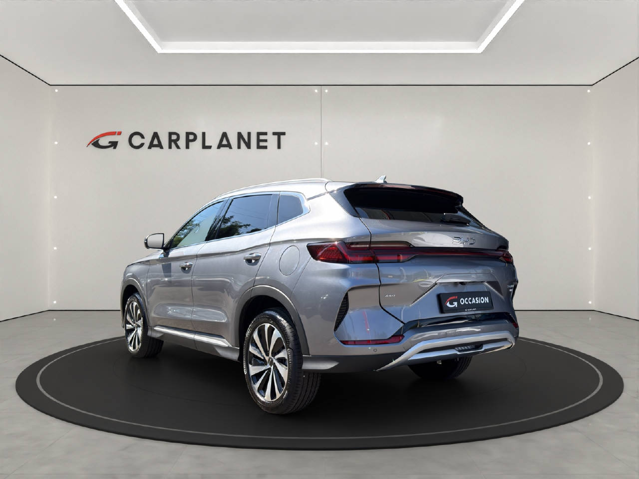 BYD Seal U DM-i Design AWD-showroom-element-2