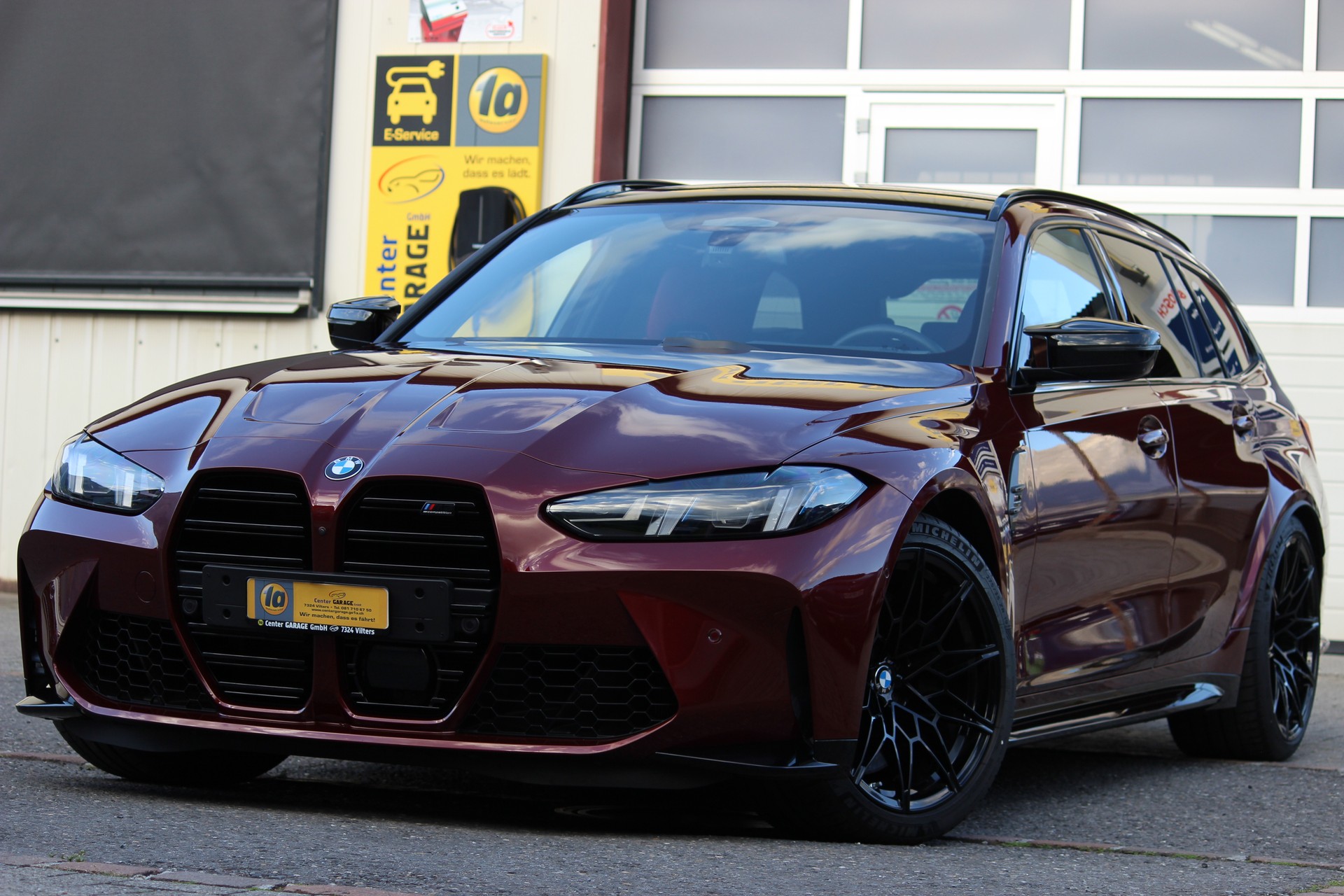 BMW M3 Touring xDrive Competition M *530 PS*-image-4