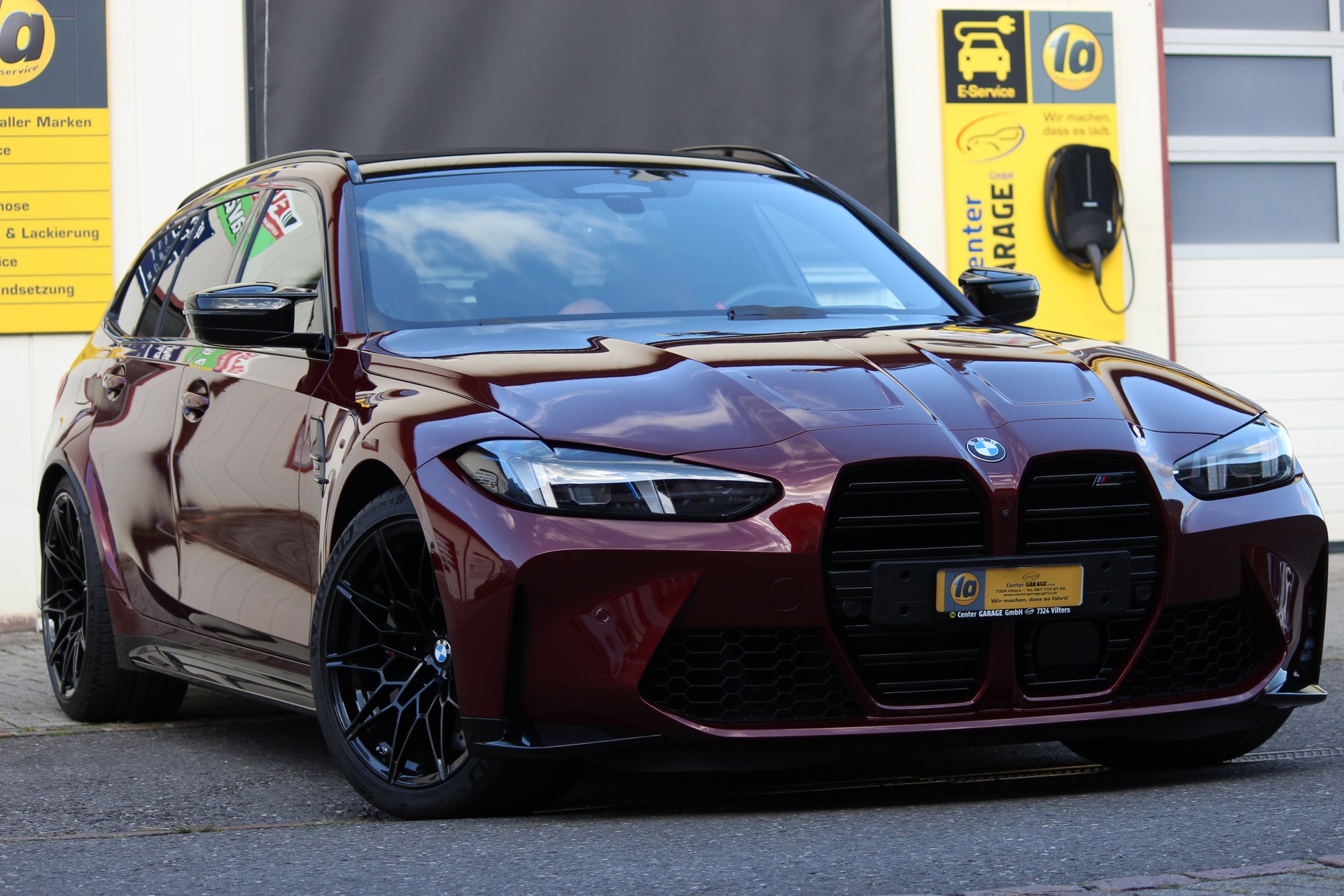 BMW M3 Touring xDrive Competition M *530 PS*-showroom-element-1