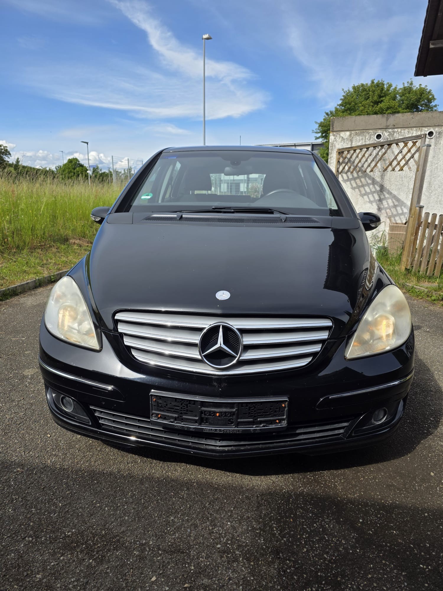 MERCEDES-BENZ B 200-image-3