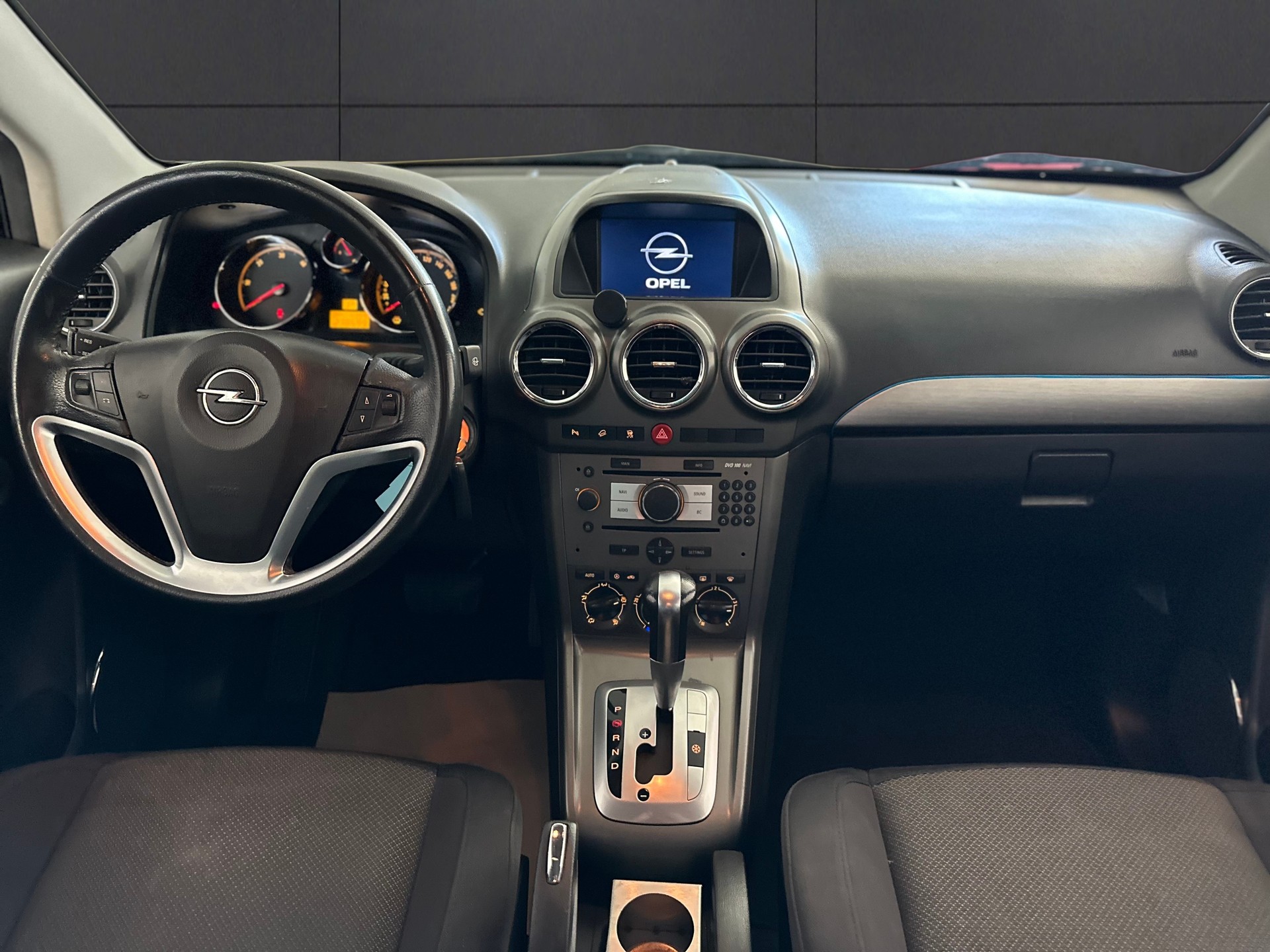 OPEL Antara 2.0 CDTi Enjoy 4WD Automatic-image-8