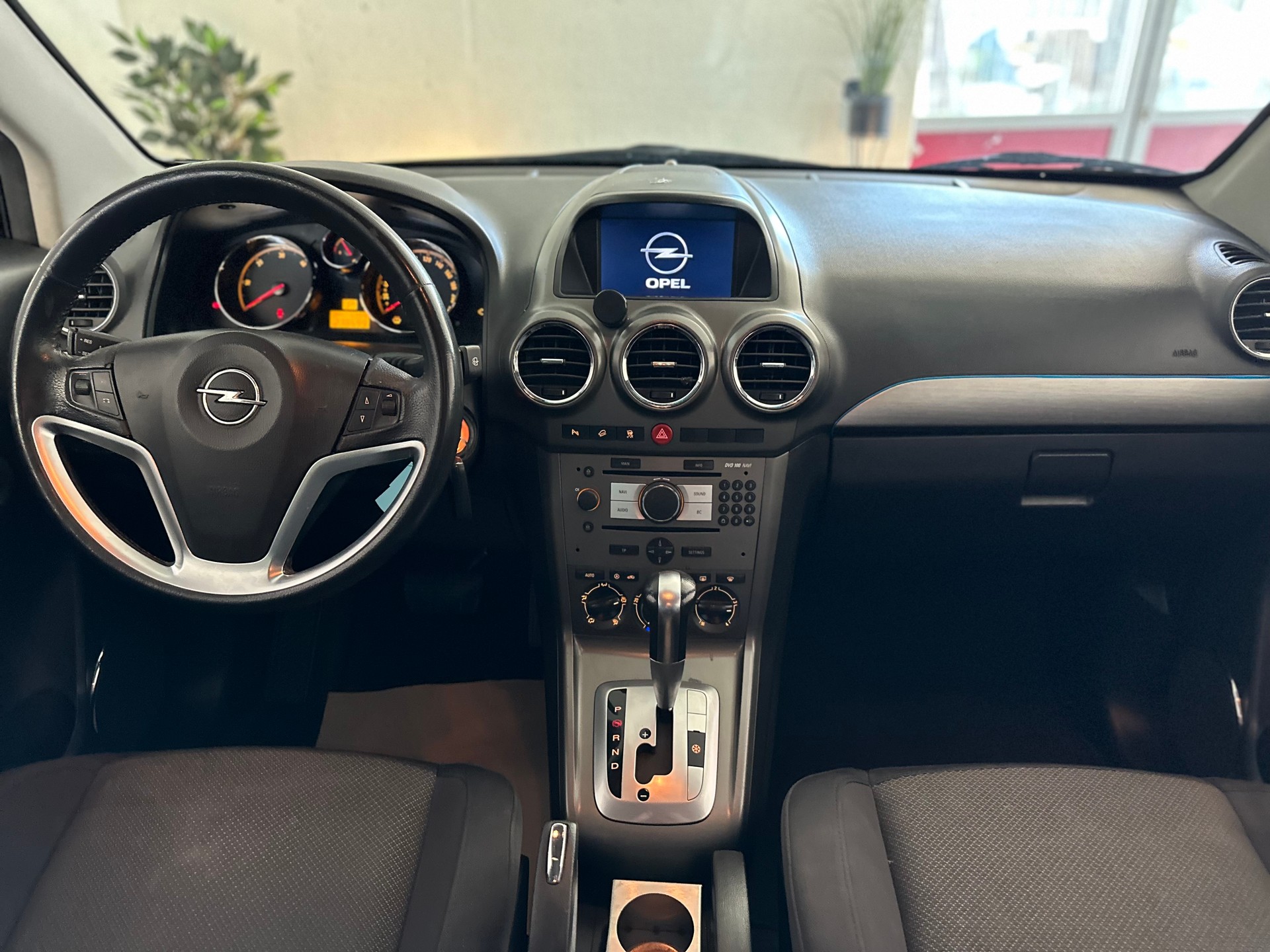 OPEL Antara 2.0 CDTi Enjoy 4WD Automatic-image-11