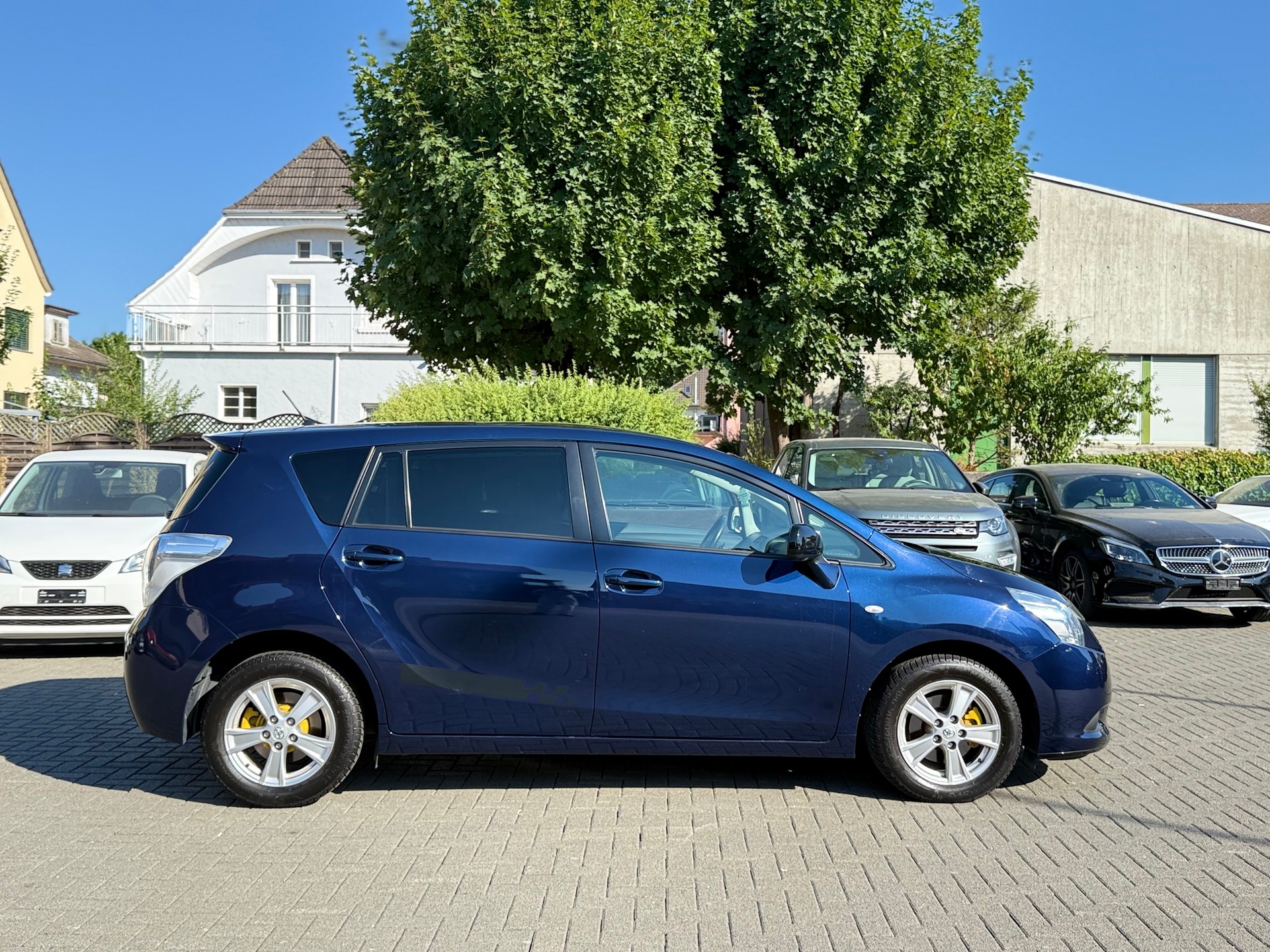 TOYOTA Verso 1.8 Linea Sol Premium Multidrive-showroom-element-1