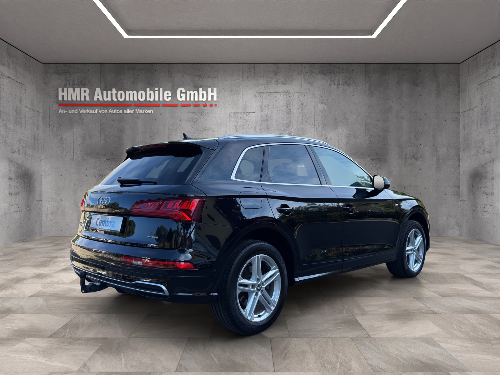AUDI Q5 2.0 TDI S-Line quattro S-tronic-showroom-element-3