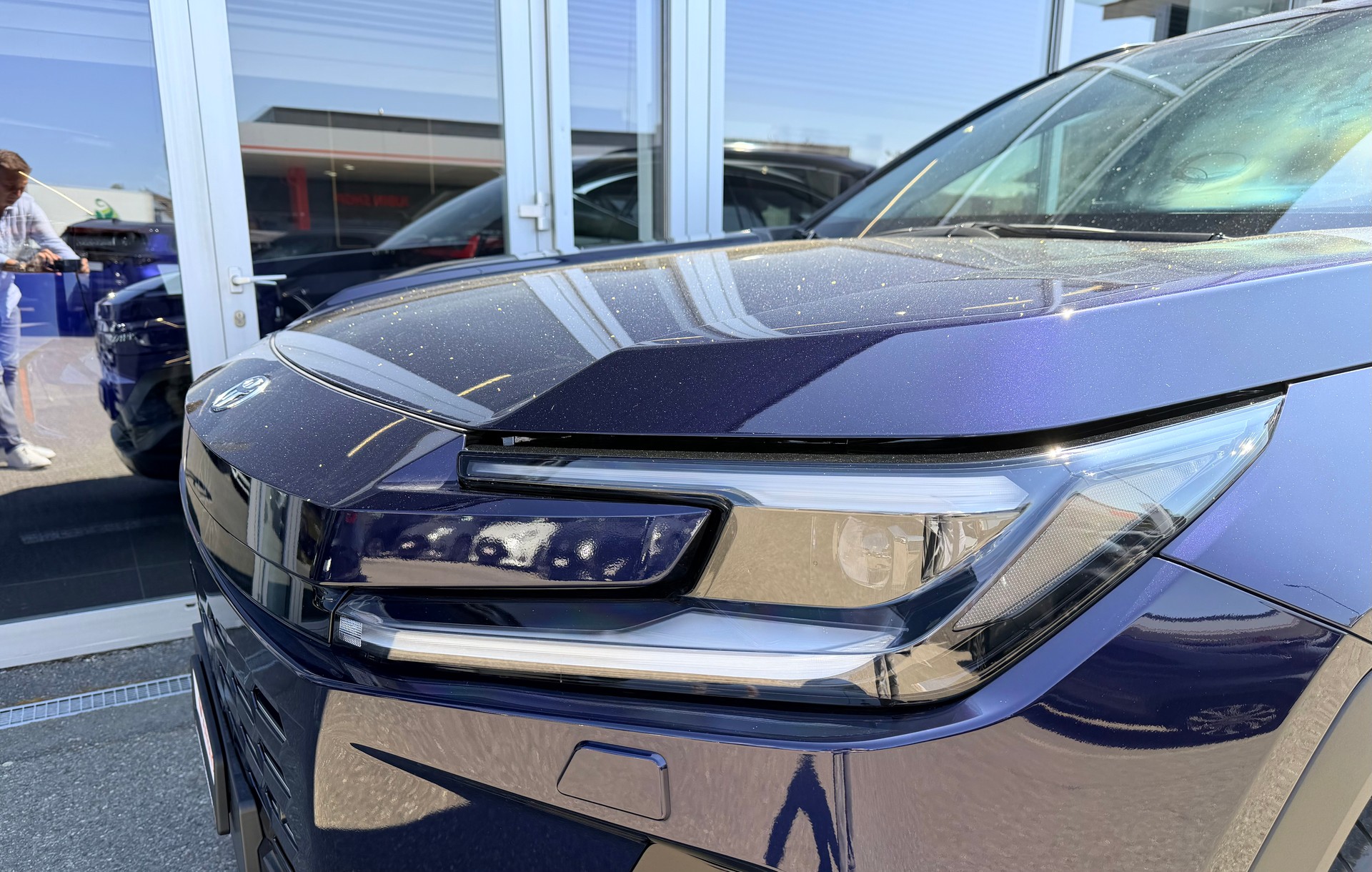 TOYOTA RAV-4 2.5 HSD Premium e-CVT AWD-showroom-element-2