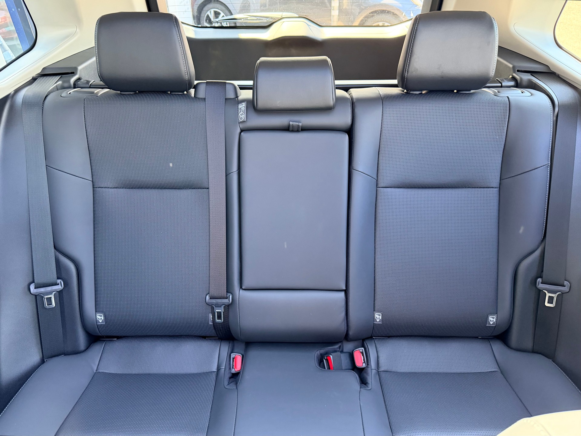 TOYOTA RAV-4 2.5 HSD Premium e-CVT AWD-image-16