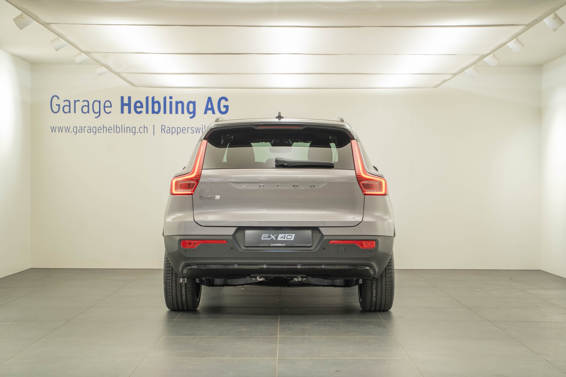 VOLVO EX40 Twin Performance Ultra AWD-showroom-element-3
