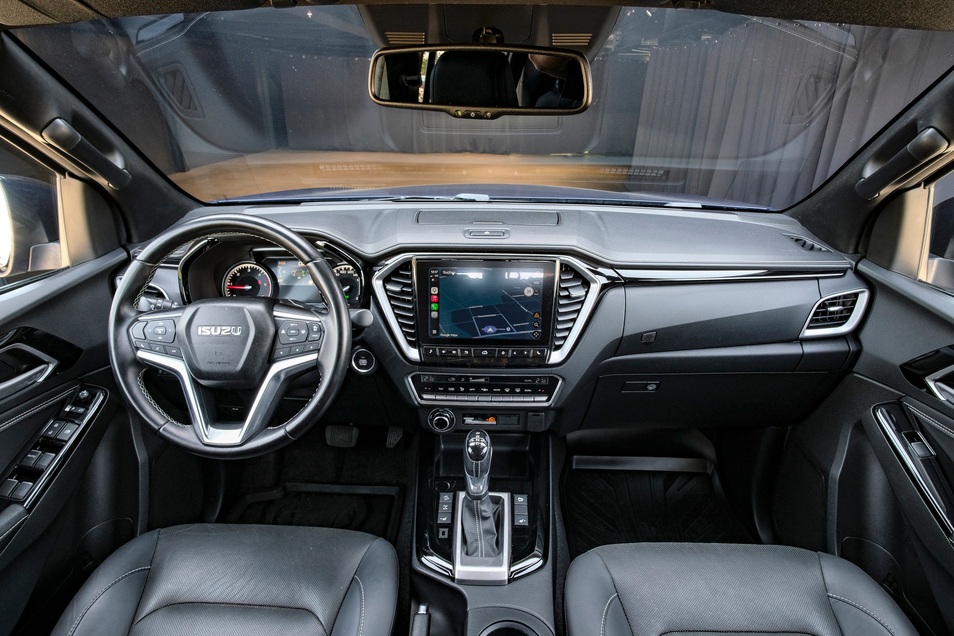 ISUZU D-MAX 1.9 SpaceCab N60FF 4x4 AT-image-14