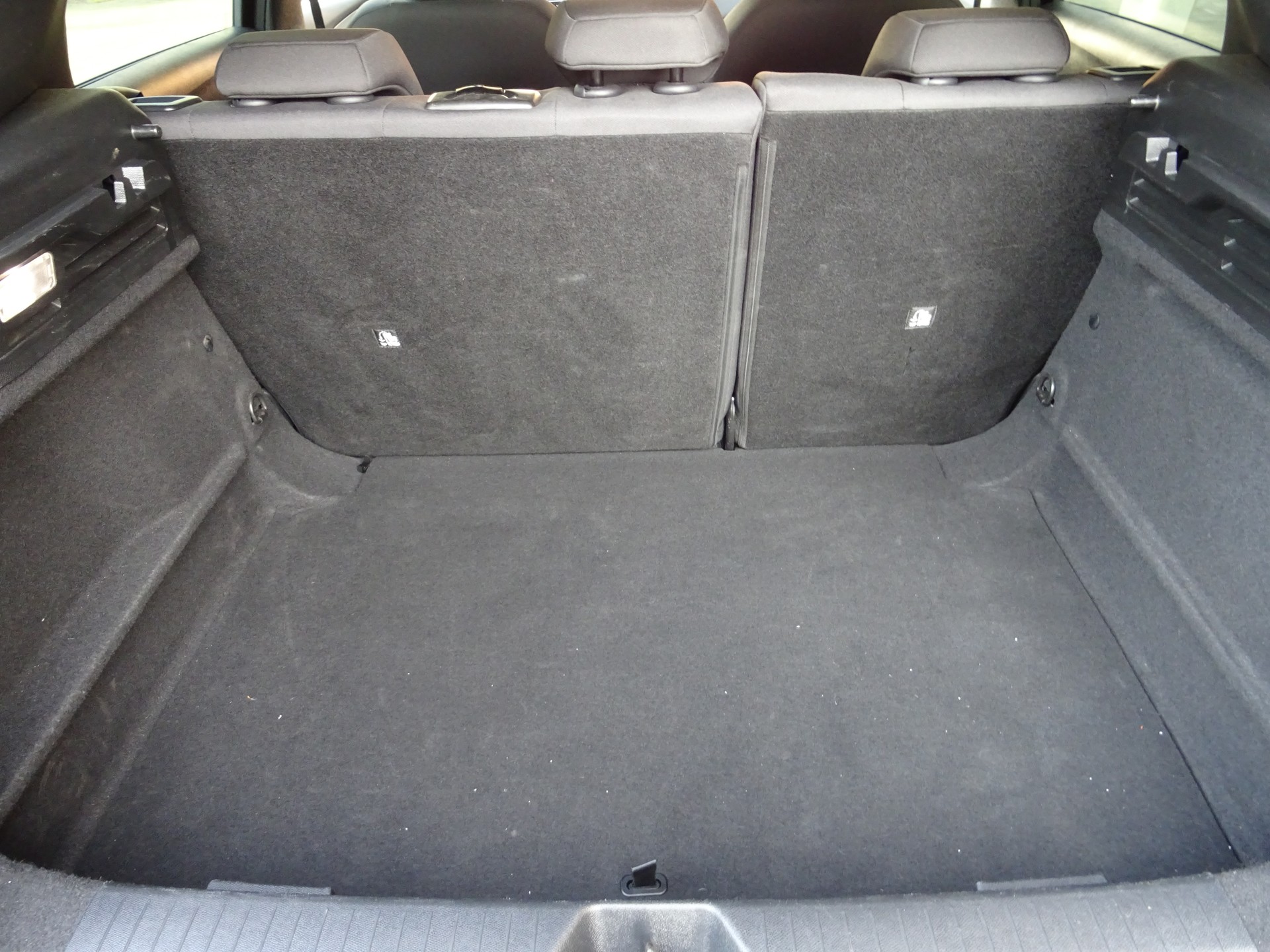 OPEL Astra 1.2i Turbo MHEV Edition A-image-7