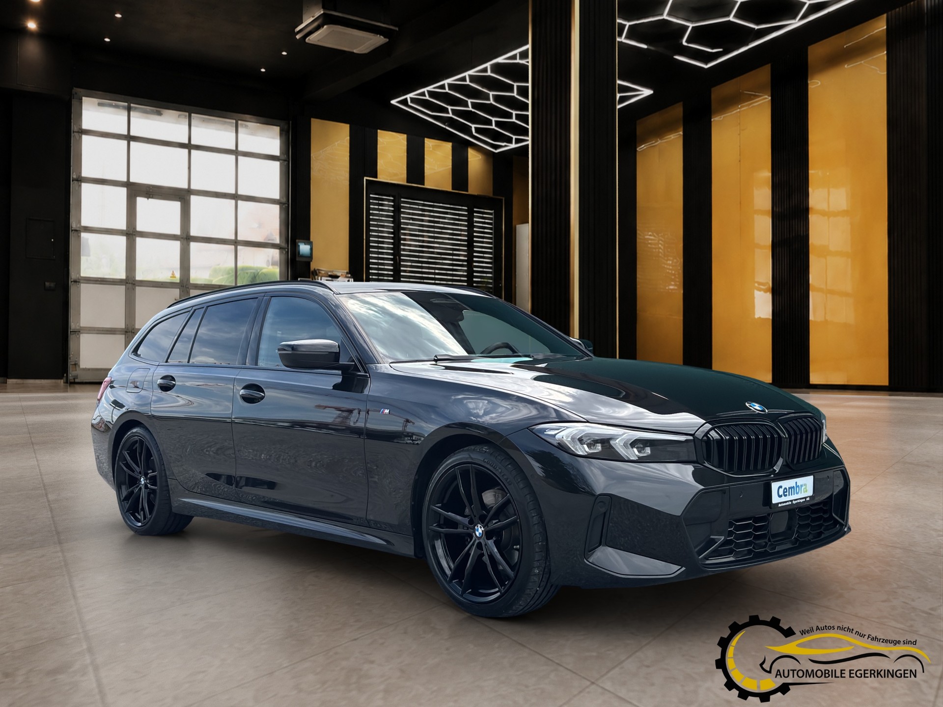 BMW 320d xDrive M Paket SAG Touring-showroom-element-2