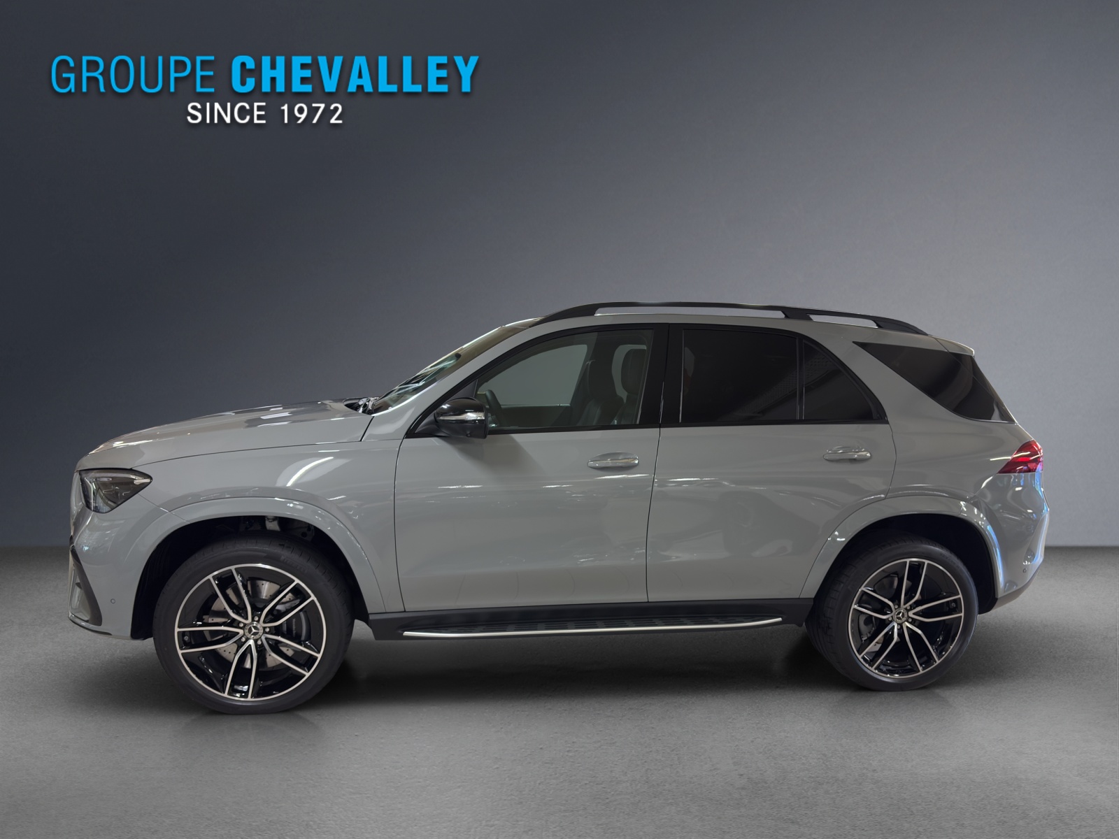 MERCEDES-BENZ GLE 450 4M-showroom-element-1