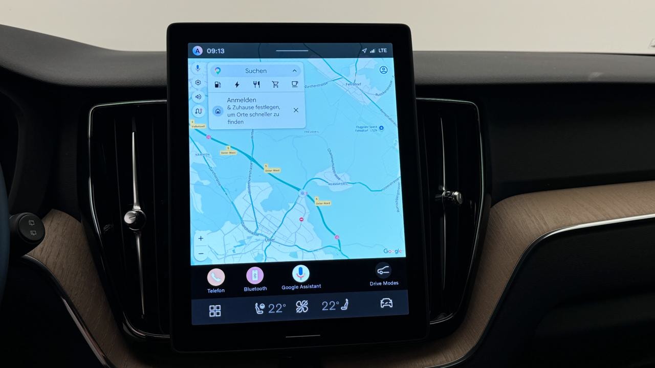 VOLVO XC60 T6 eAWD PluginHybrid Plus Dark Geartronic-image-7