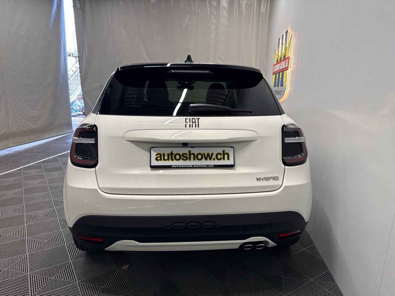 FIAT 600h MildHybrid La Prima-image-11
