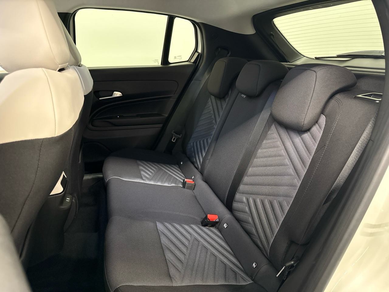 FIAT 600h MildHybrid La Prima-image-5