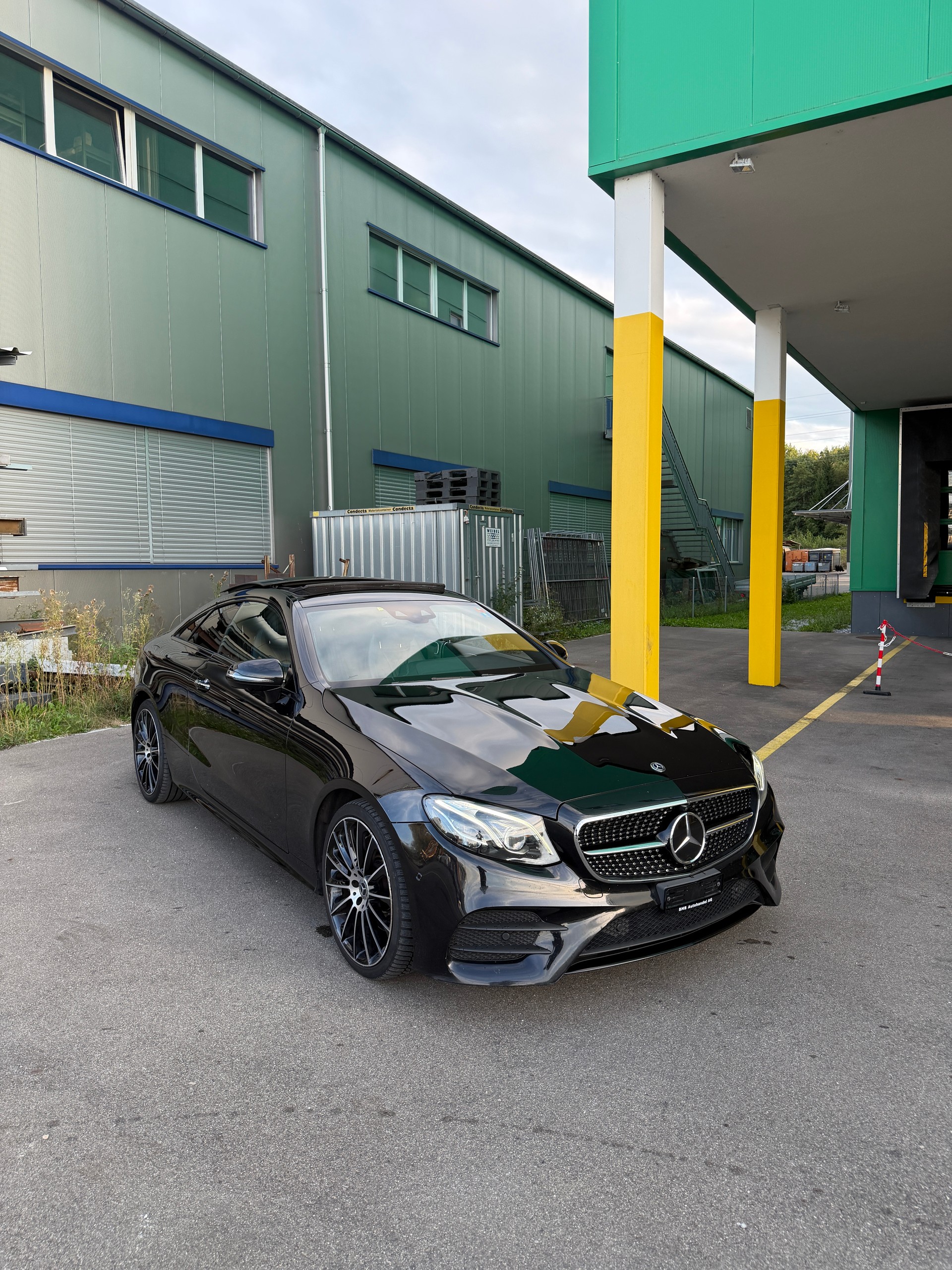 MERCEDES-BENZ E 200 Coupé Avantgarde 4 Matic 9G-Tronic