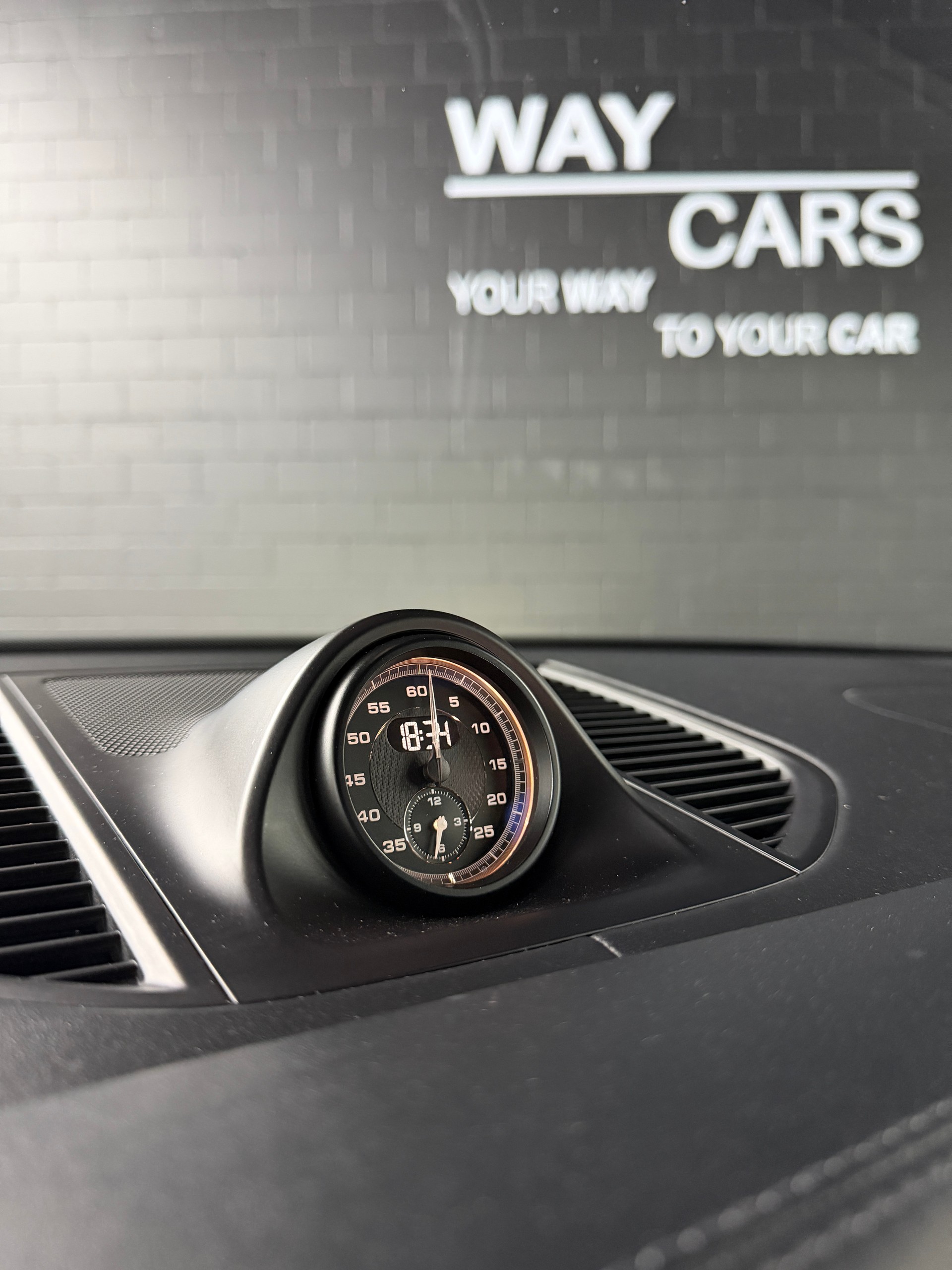 PORSCHE Macan S PDK-image-12