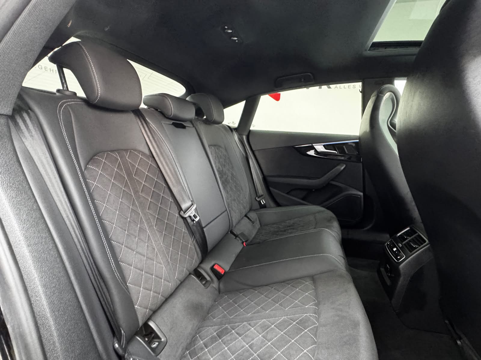 AUDI S5 Sportback 3.0 TDI quattro tiptronic | TOP AUSSTATTUNG | PANORAMA | MASSAGE | SPORTSITZE | GARANTIE BIS 2028 | AB MFK |-image-20