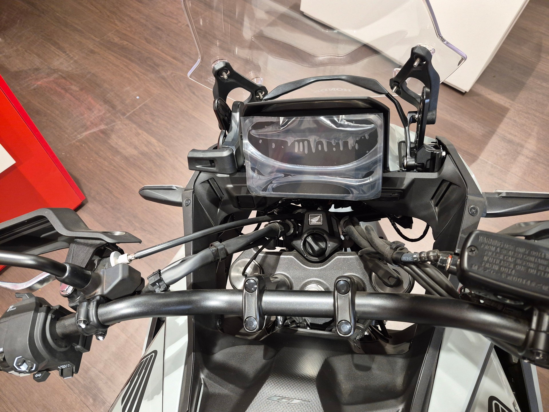 HONDA CB 1000 GT-image-4