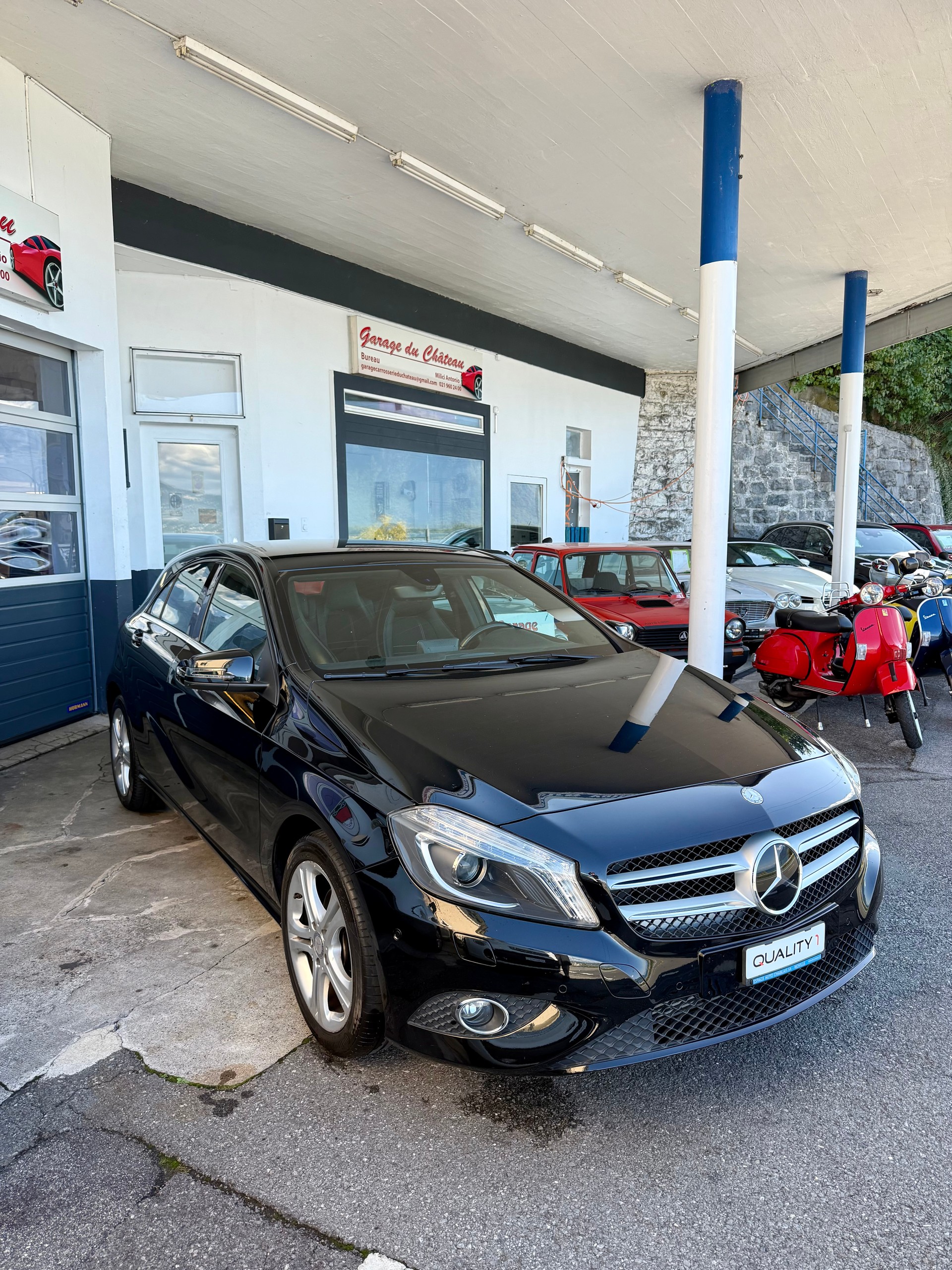 MERCEDES-BENZ A 180 AMG Line 7G-DCT-image-1