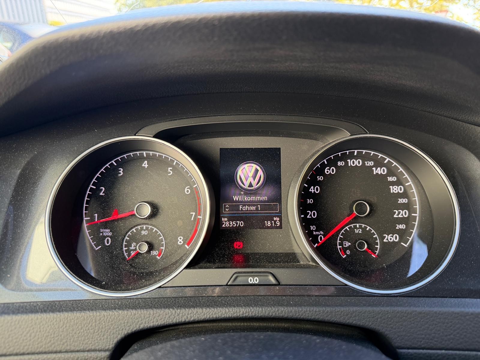 VW Golf 1.4 TSI Allstar-image-11