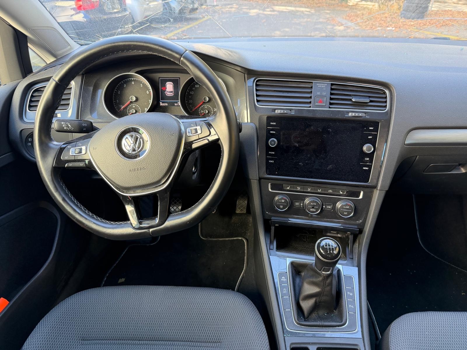 VW Golf 1.4 TSI Allstar-image-9