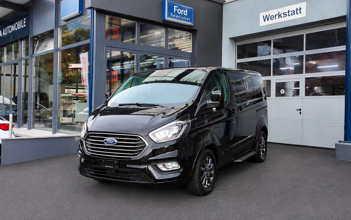 FORD Tourneo Custom 310 L1H1 Titanium SelectShift A