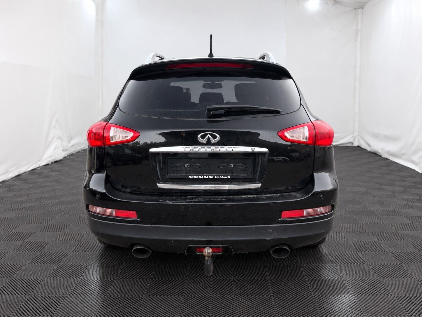 INFINITI EX 30d GT Premium AWD-image-4