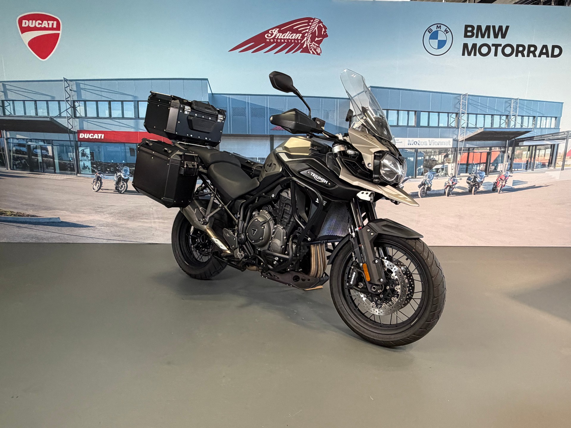 TRIUMPH Tiger 1200 Desert Edition-image-0