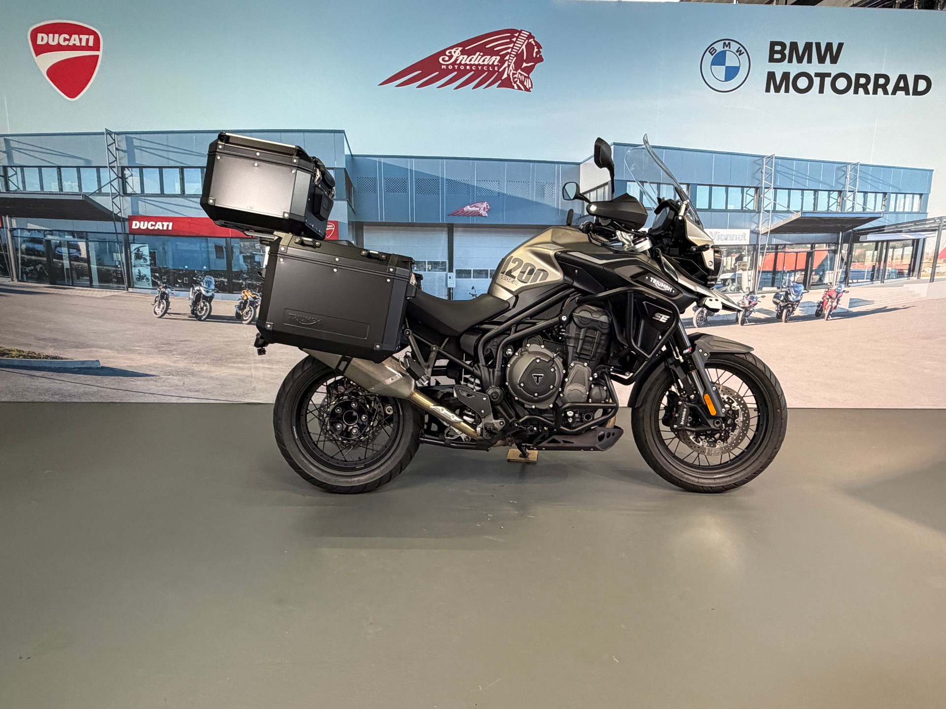 TRIUMPH Tiger 1200 Desert Edition-image-5