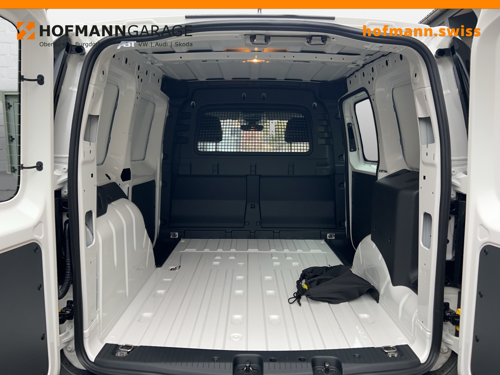 VW Caddy Cargo 1.5 TSI Plug in Hybrid Entry DSG-image-7