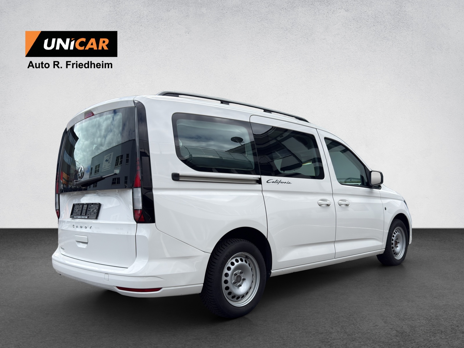 VW Caddy Maxi 2.0 TDI California-image-6