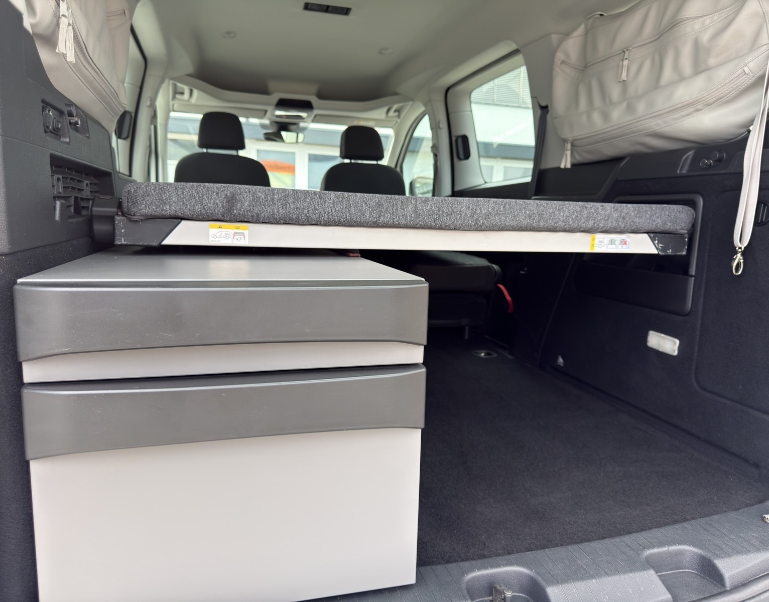 VW Caddy Maxi 2.0 TDI California-image-20