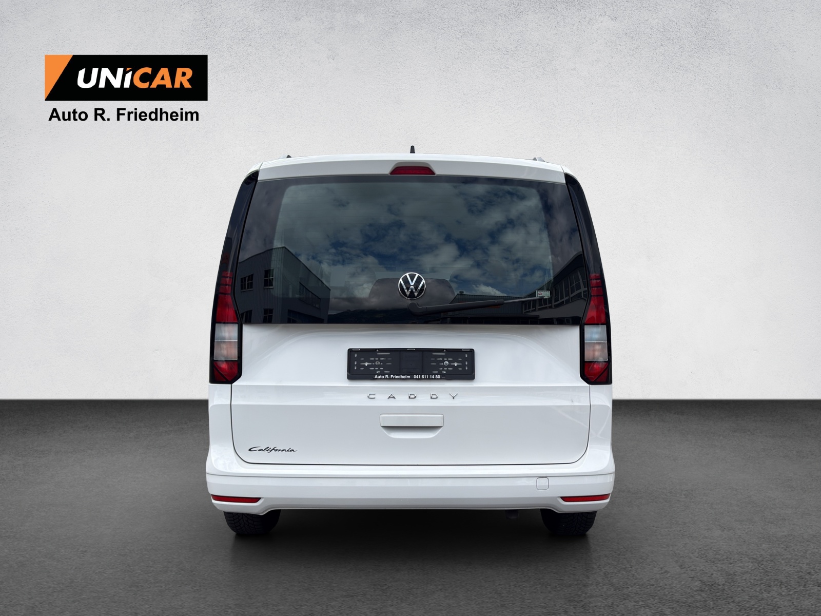 VW Caddy Maxi 2.0 TDI California-image-5