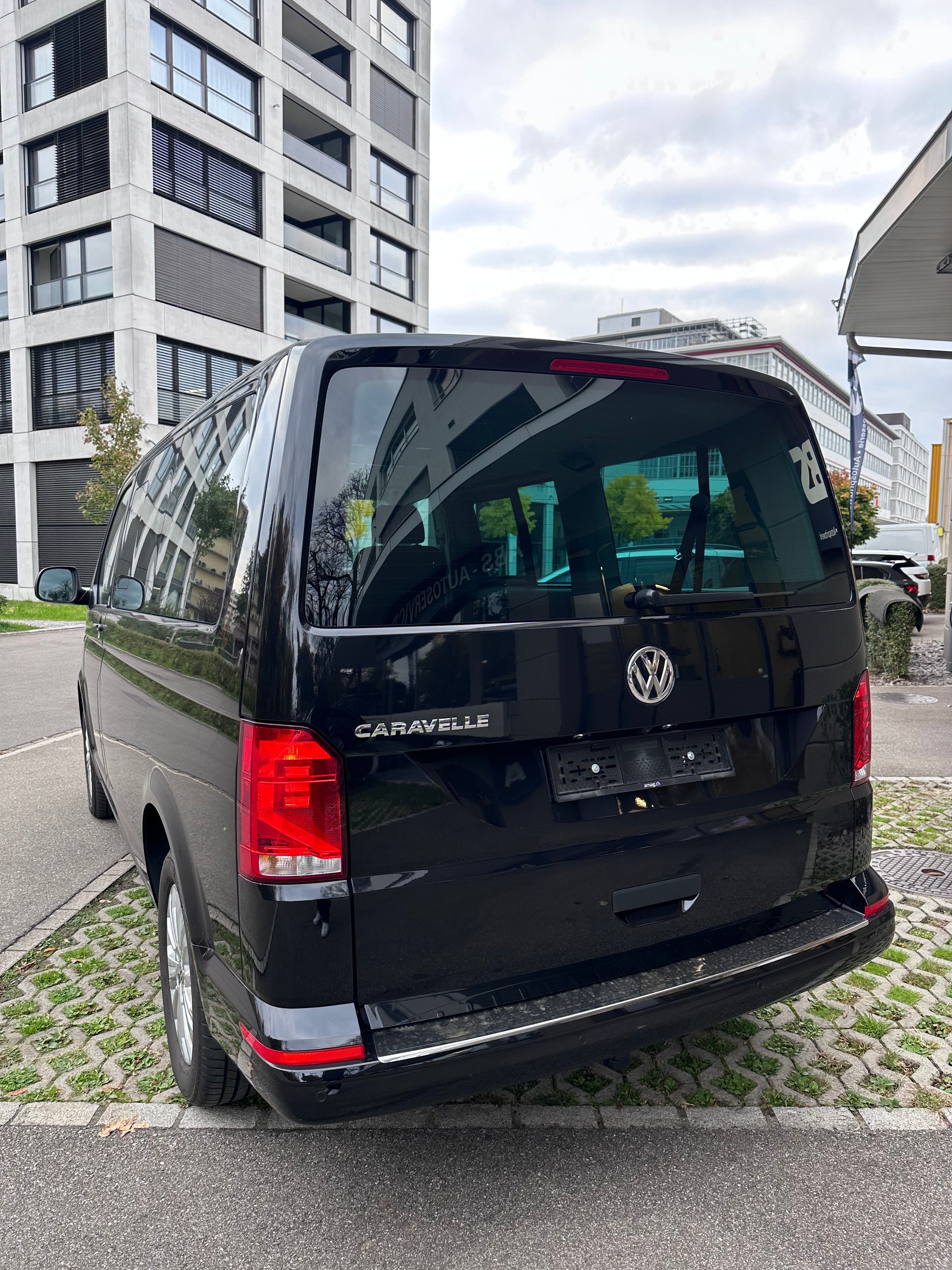 VW T6.1 Caravelle 2.0 TDI Trendline Liberty DSG-image-3