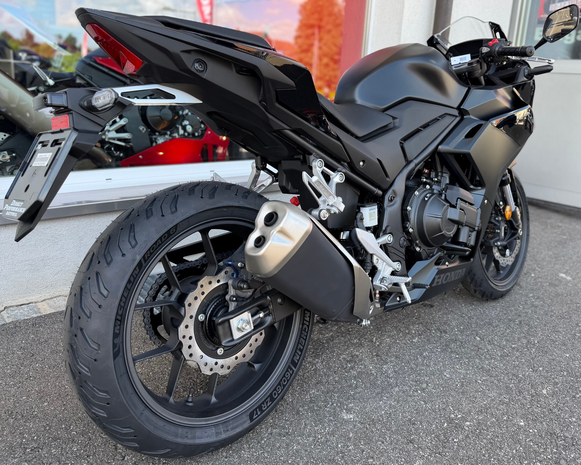 HONDA CBR 500 R - * E-Clutch * - 2026-showroom-element-3