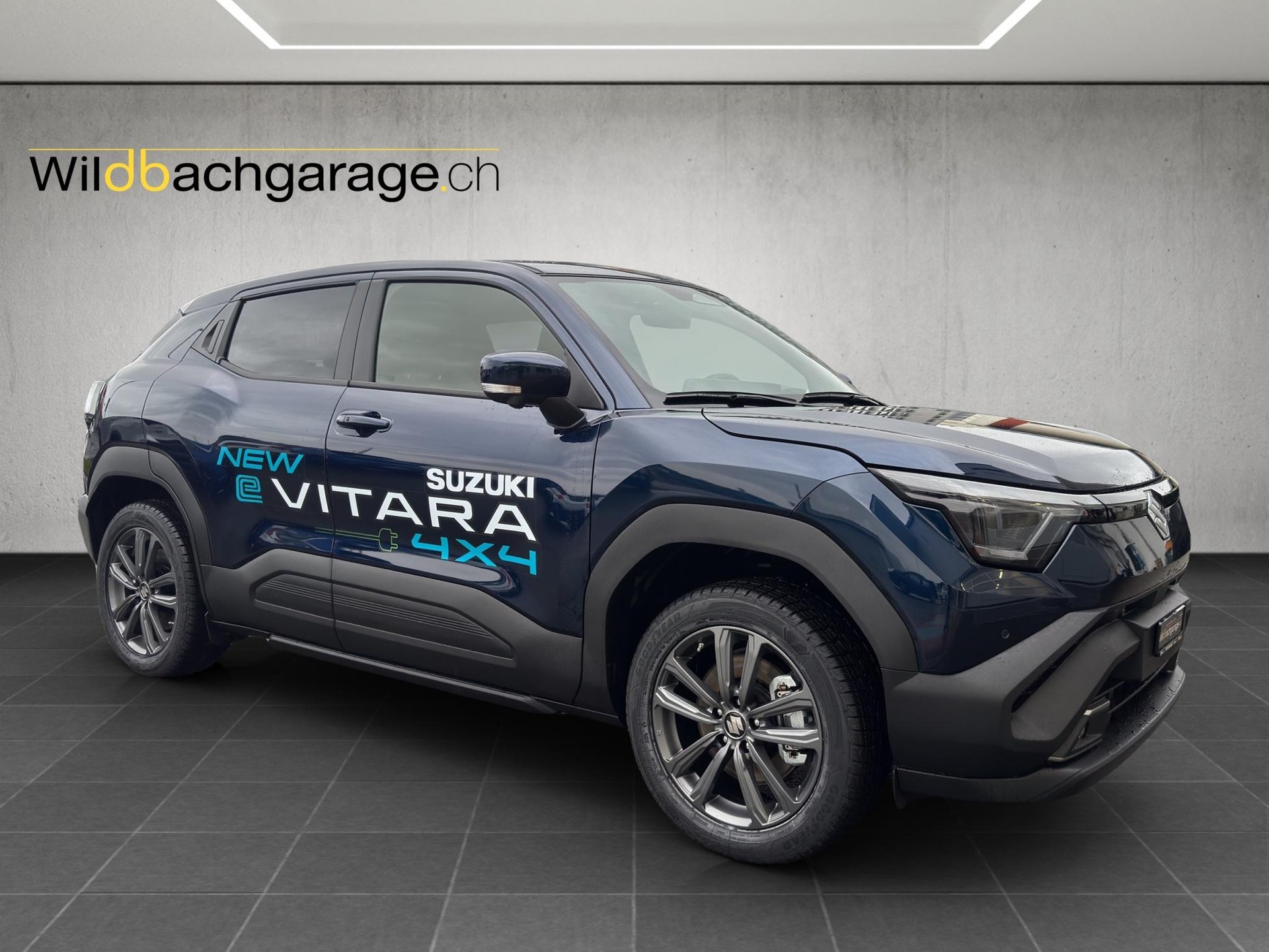 SUZUKI e-Vitara 61kWh Compact Top 4x4-image-6