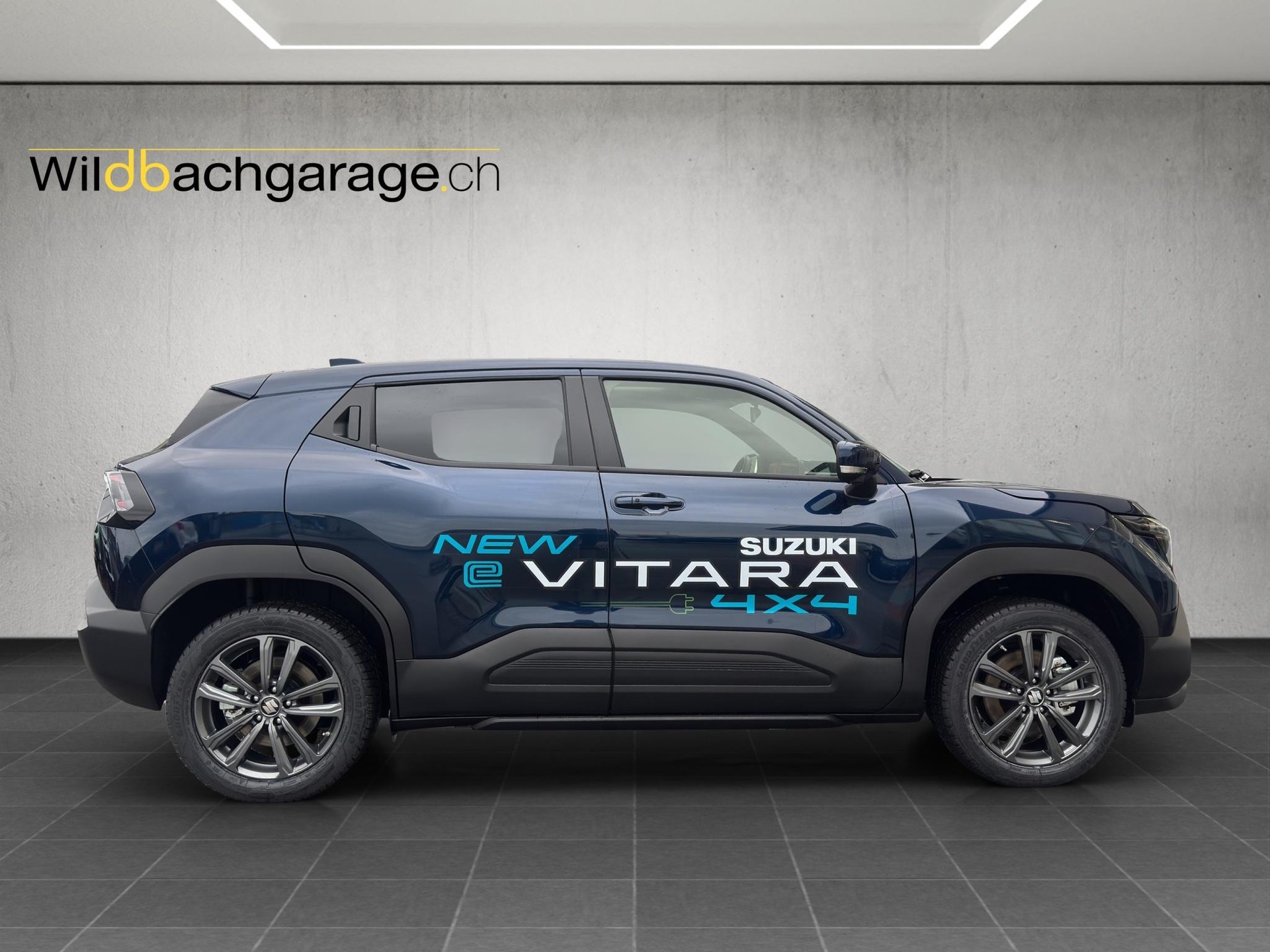 SUZUKI e-Vitara 61kWh Compact Top 4x4-image-5