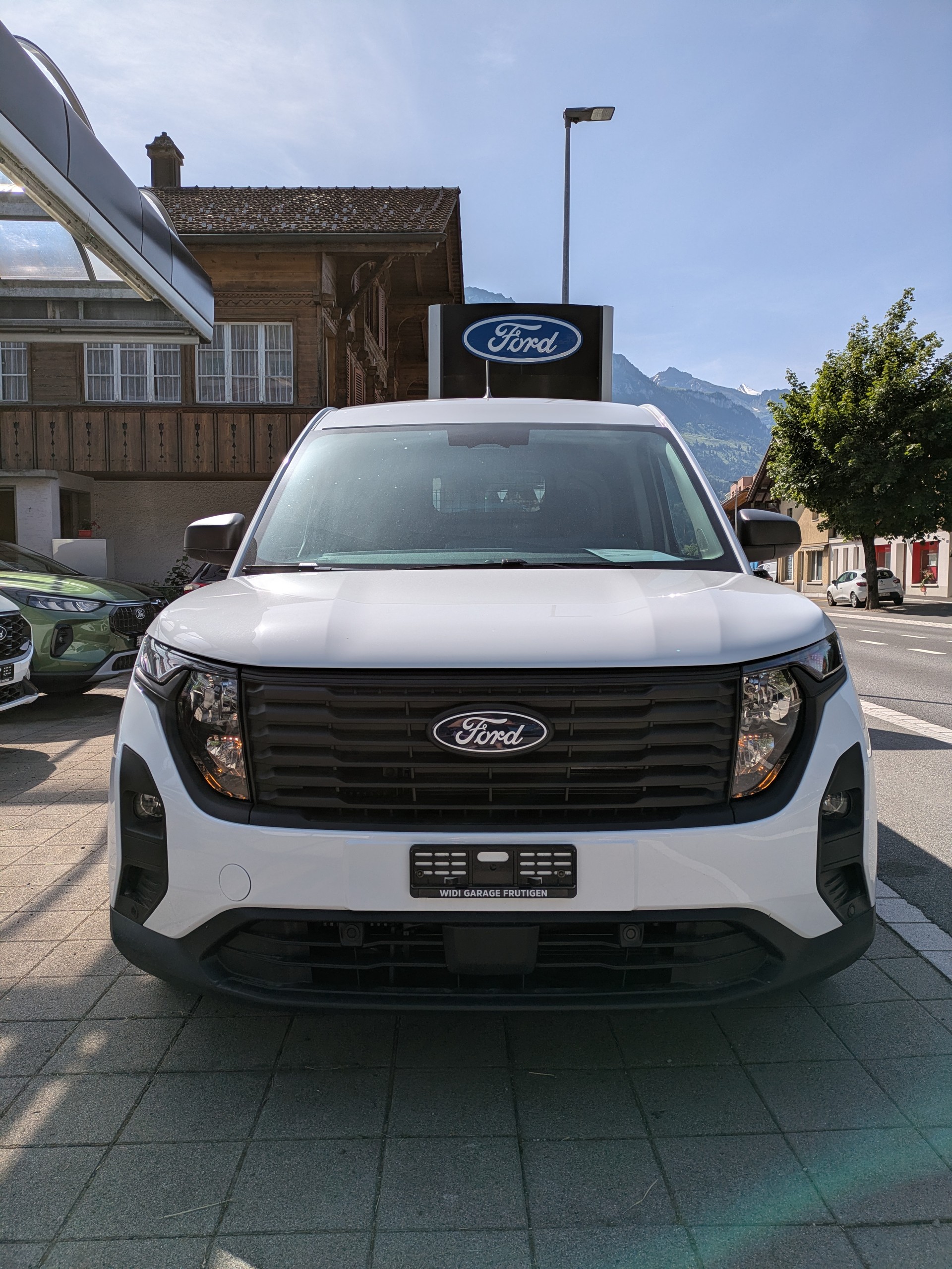 FORD Transit Courier Van 1.0 EcoBoost Trend-showroom-element-1