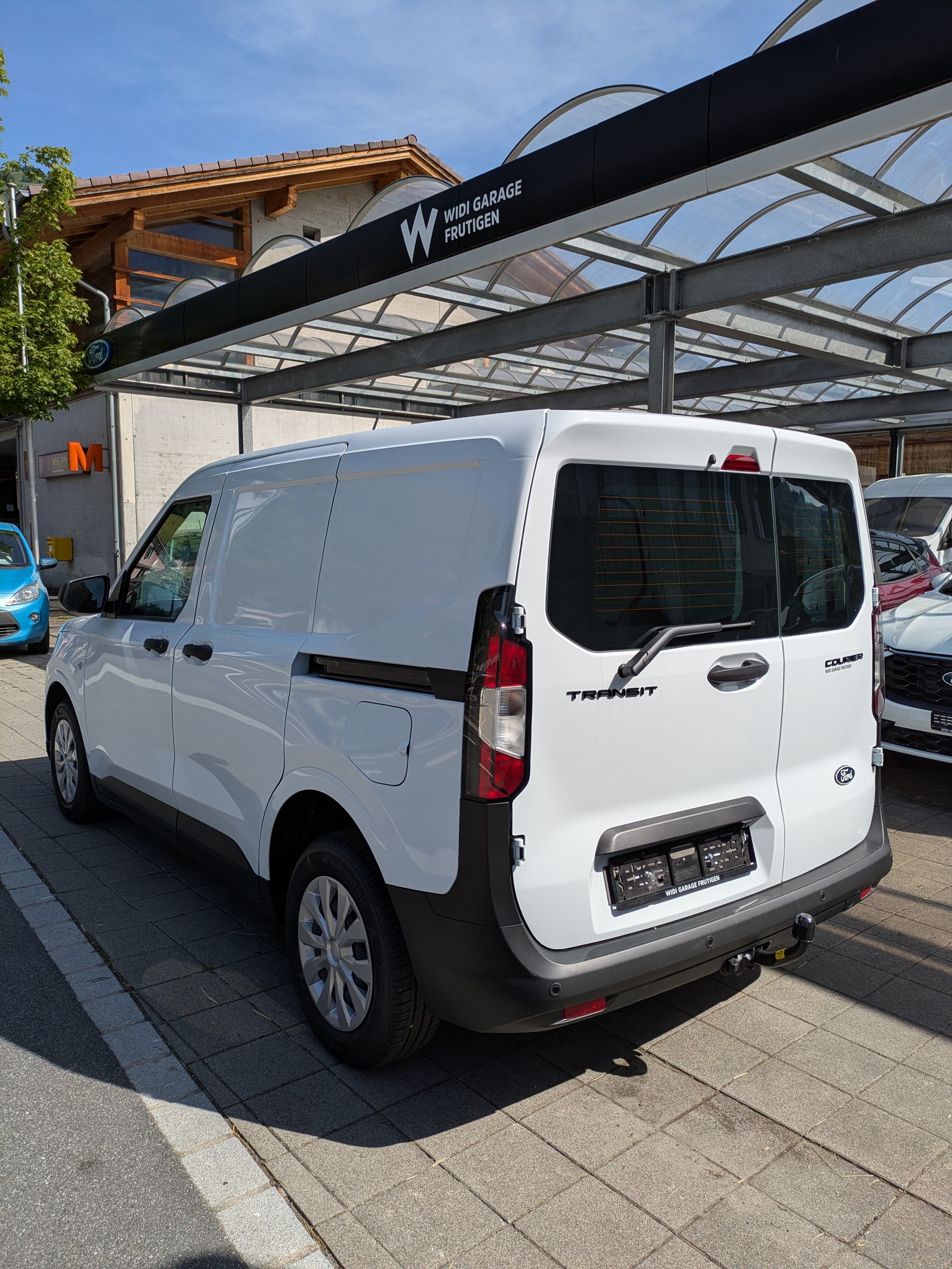 FORD Transit Courier Van 1.0 EcoBoost Trend-showroom-element-3