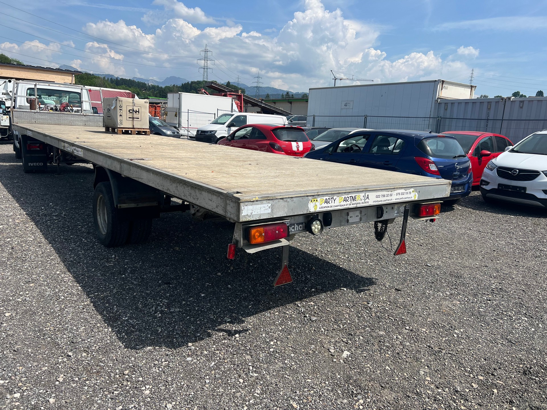 IVECO 50C18/35 T 3.0 Diesel avec 4 semi-remorques-image-9