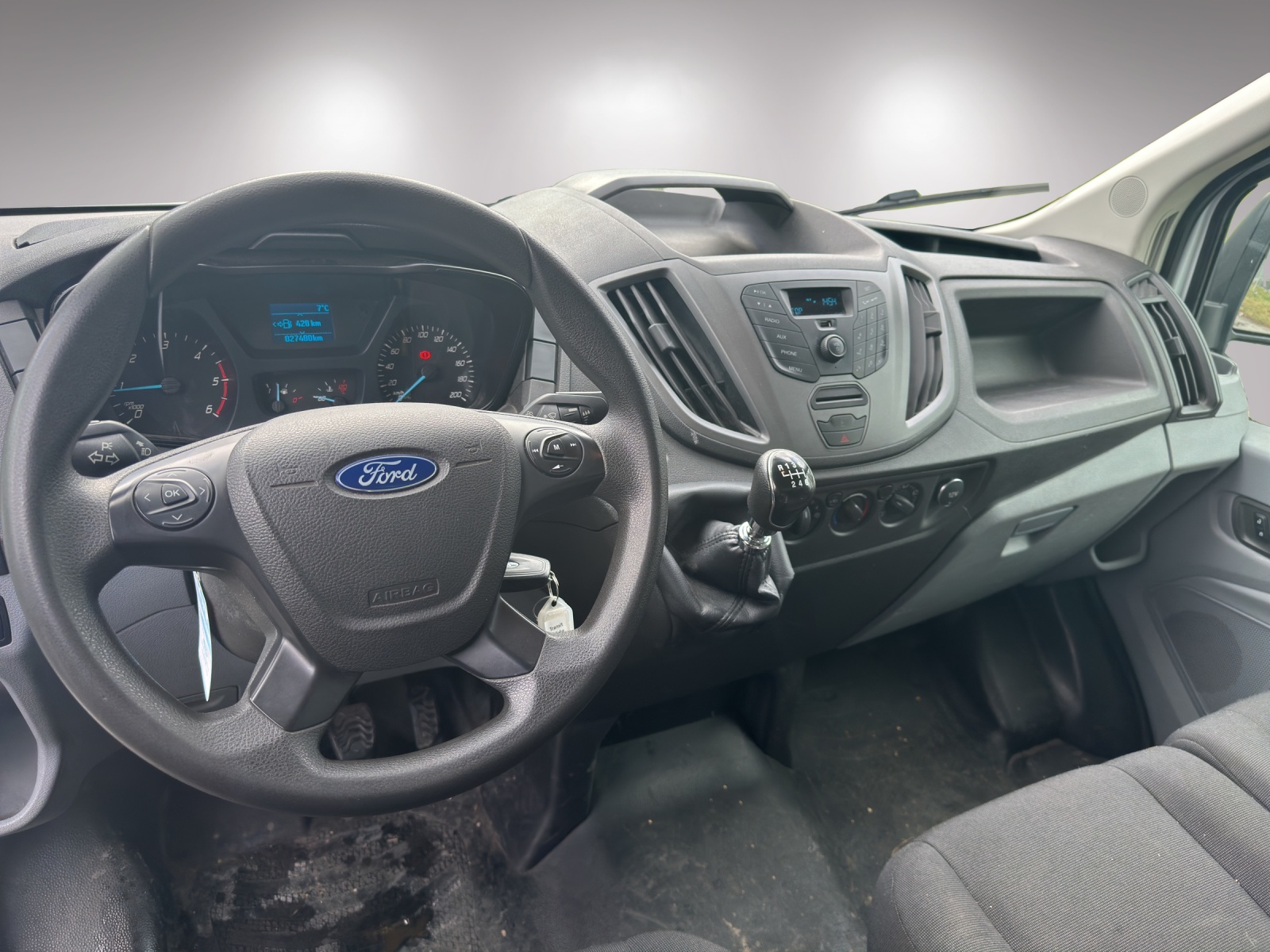 FORD Transit 310 L1H1 Ambiente RWD-image-8