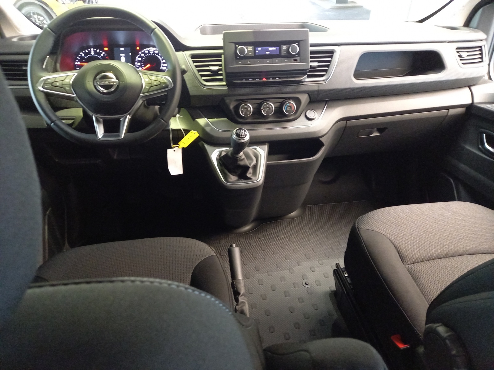 NISSAN Primastar Camper 2.8 t L1 H1 2.0 dCi 150 Acenta 5P-image-8