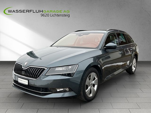 SKODA Superb Combi 2.0 TSI Ambition DSG 4x4-image-8