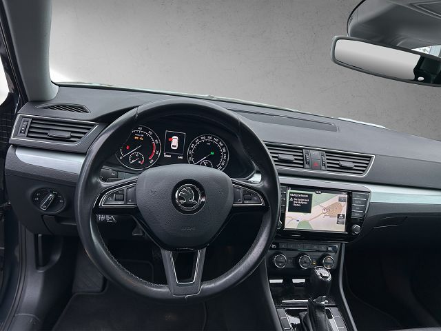 SKODA Superb Combi 2.0 TSI Ambition DSG 4x4-image-4
