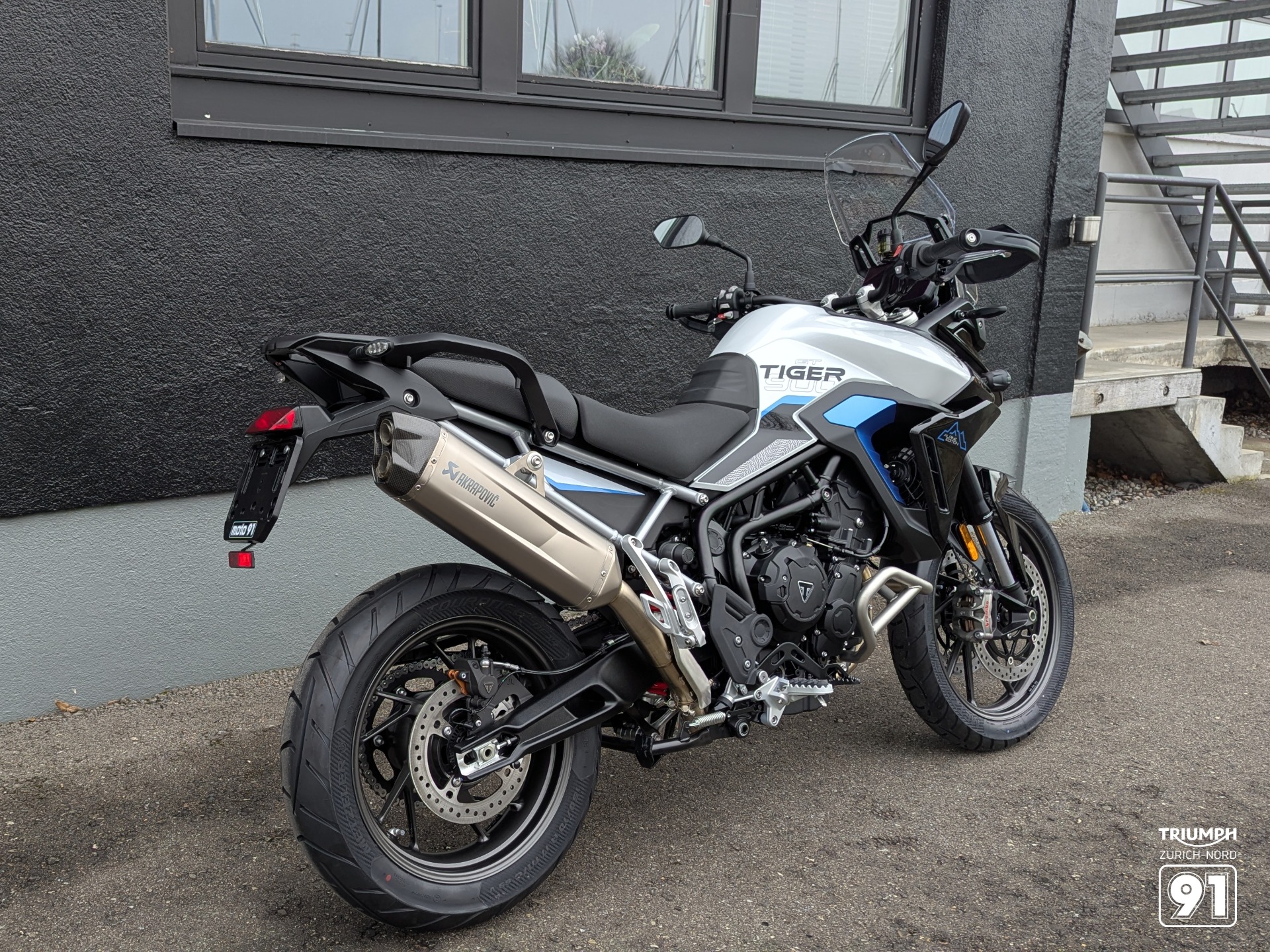 TRIUMPH Tiger 900 Alpine Edition-image-2