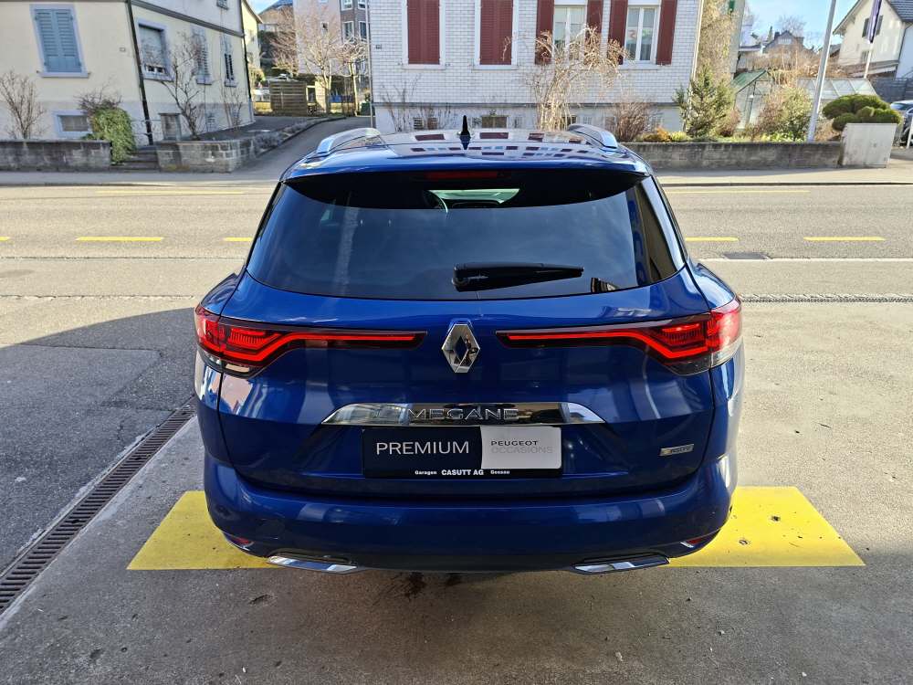 RENAULT Mégane Grandtour 1.6 E-Tech Plug-in R.S. Line-image-4