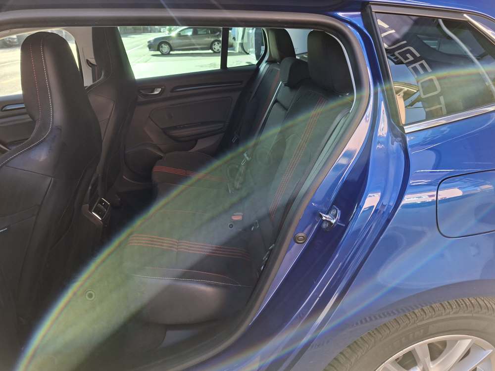 RENAULT Mégane Grandtour 1.6 E-Tech Plug-in R.S. Line-image-7