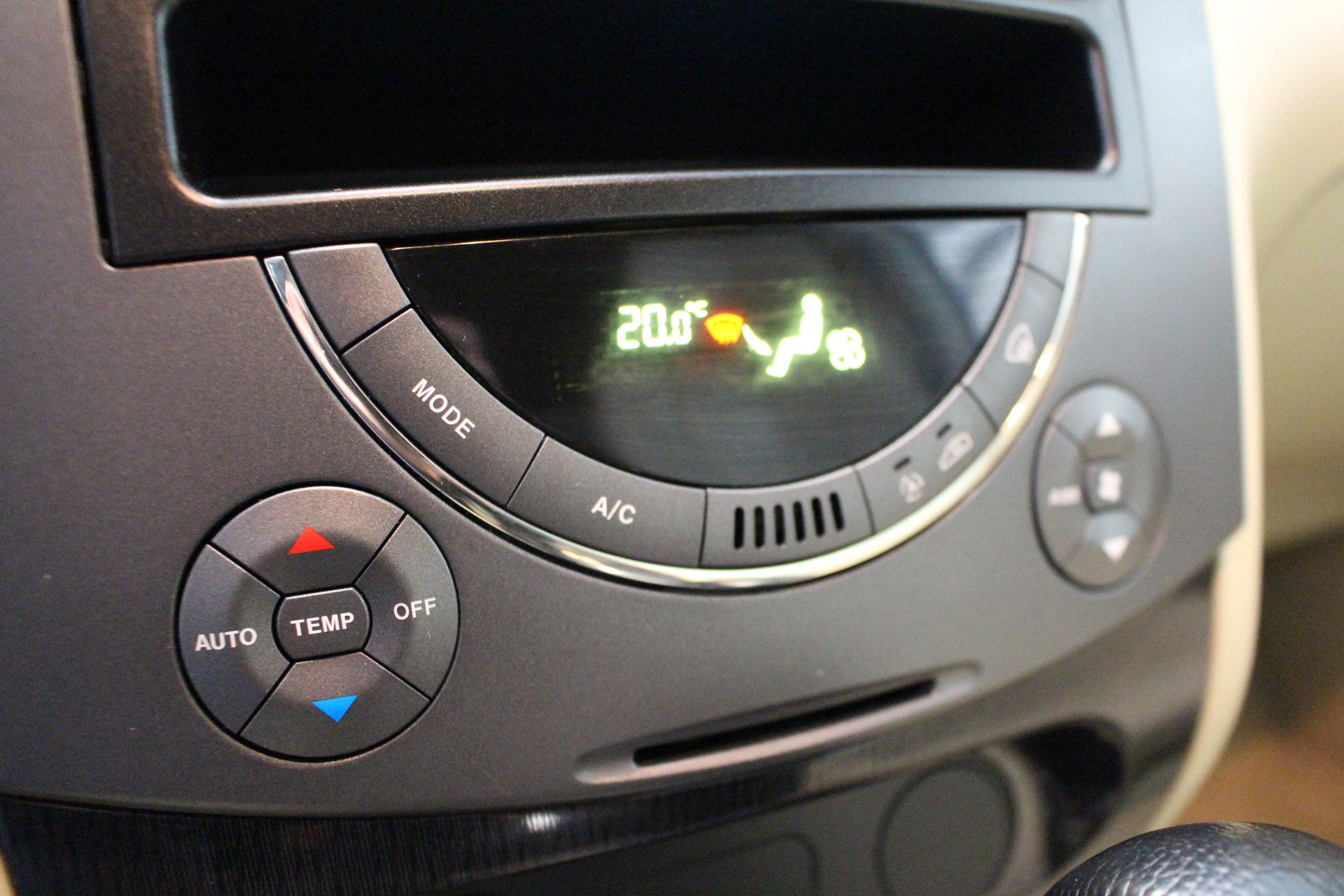 KGM-SsangYong Rexton RX 270 XVT Genesis-image-15