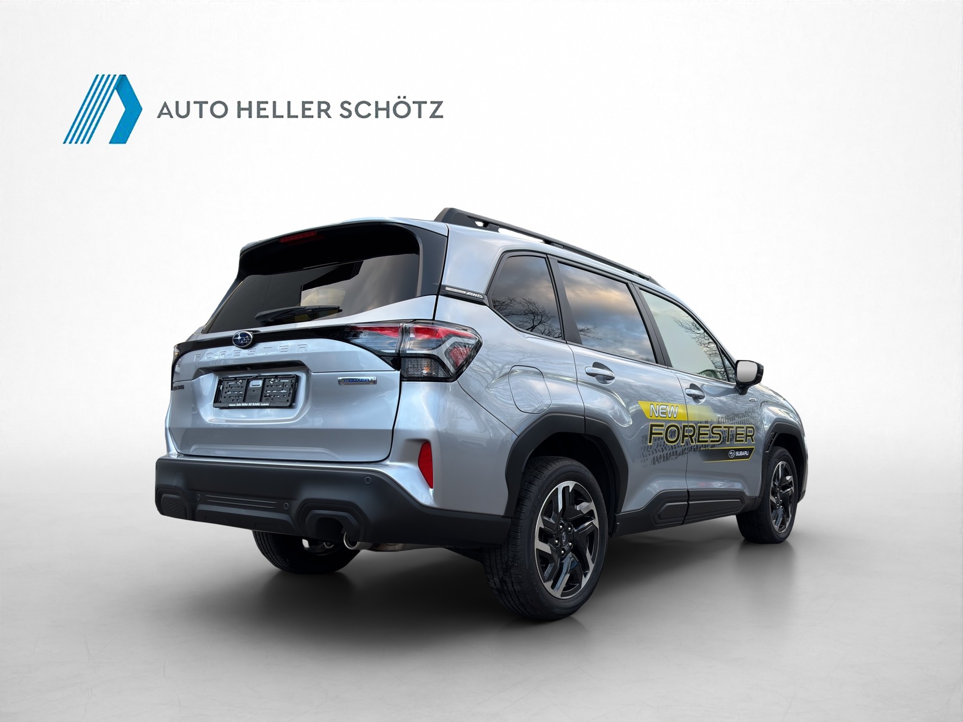 SUBARU Forester Station 2.0i e-Boxer Swiss Plus-image-5