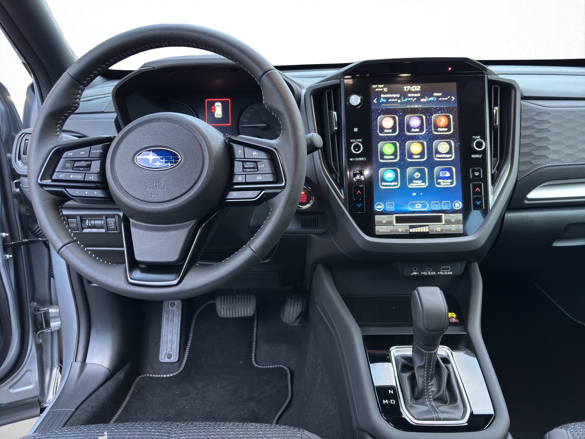SUBARU Forester Station 2.0i e-Boxer Swiss Plus-image-12